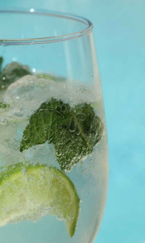 itsetehty minttujuoma 2